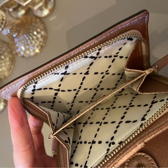 Kate Spade Blush Pink Wallet - Picture 4 of 5